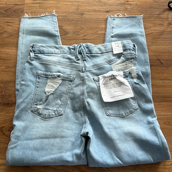 Good American Good Legs Crop (8/29) FINAL SALE - Picture 6 of 7